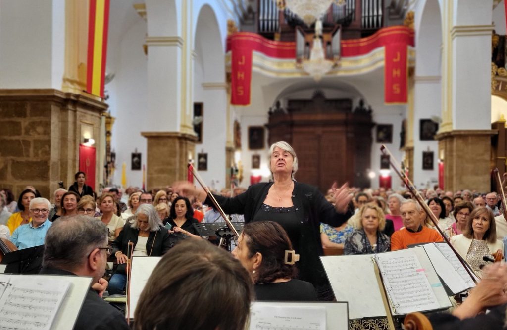 Conductor